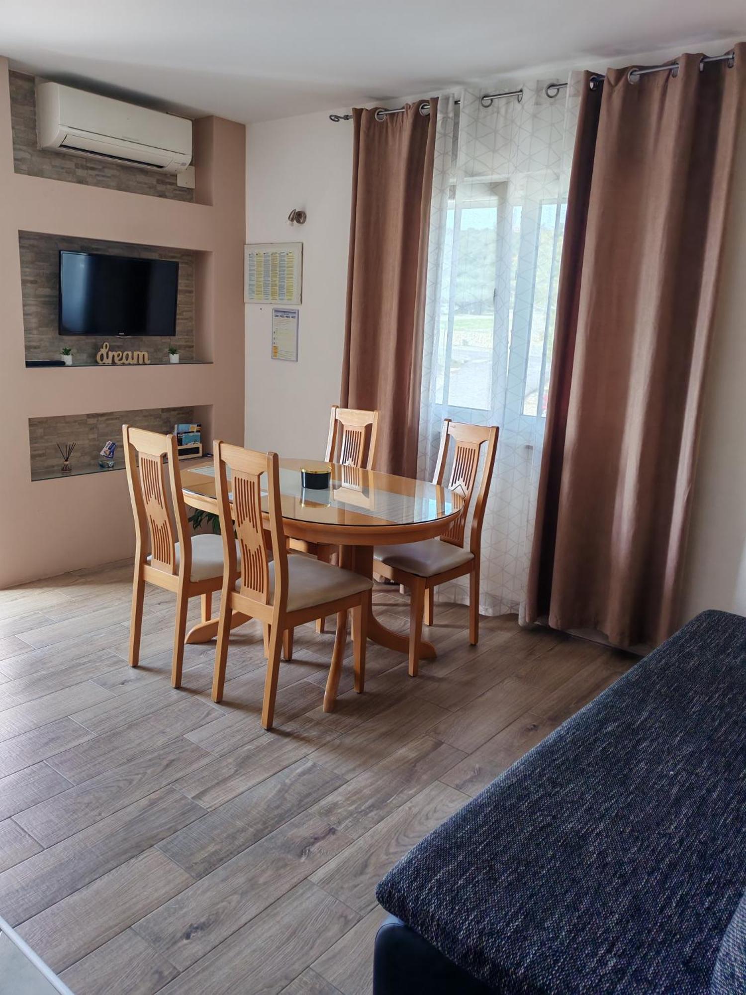 Ana & Marija Apartment Kastela Luaran gambar