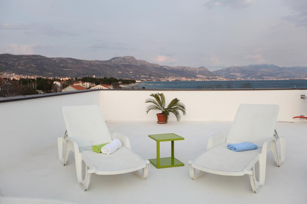 Ana & Marija Apartment Kastela Bilik gambar